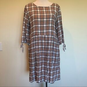 Hidden Alley cotton plaid dress